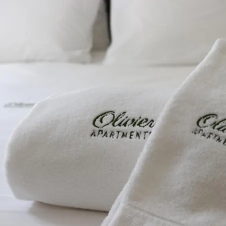 The Downtown Terrace - Fabulous Views, Romantic Penthouse, 6th-floor No Lift * Лиссабон